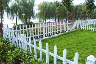 花園草坪圍欄價格_供應花園草坪圍欄_安平恒祥實業集團